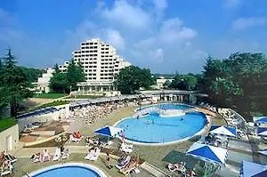 Valamar Diamant *
